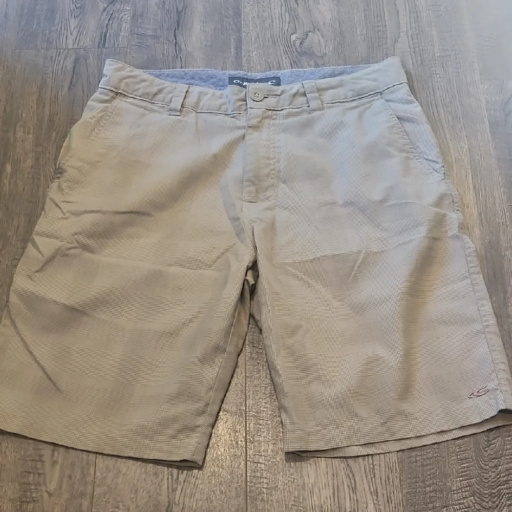 O'Neill Men's Light Tan Flat Front Shorts